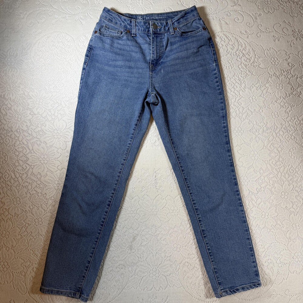 No Boundaries Jeans Juniors 1 Blue High Rise Straight Stretch Medium Wash Denim